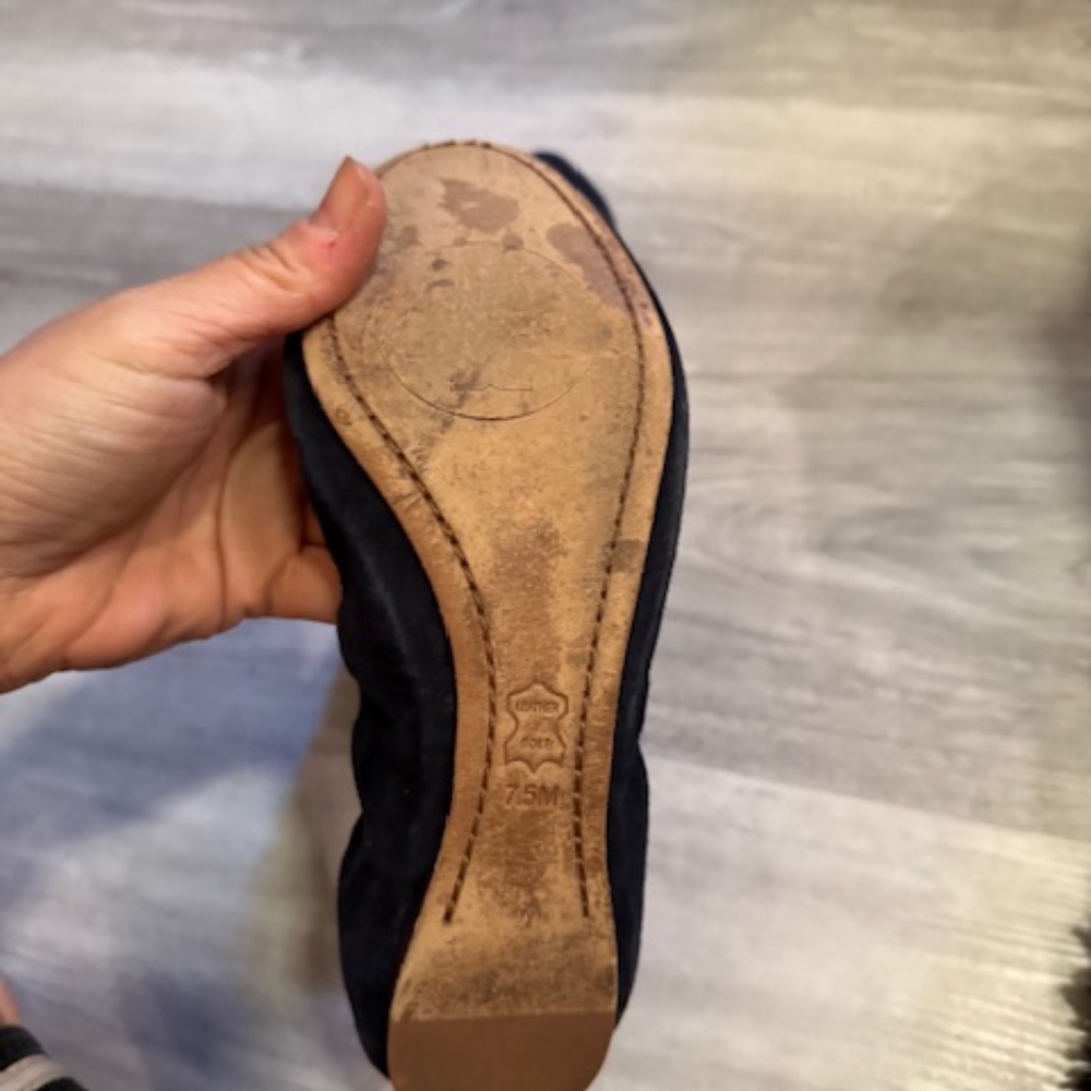Navy Suede Tory Burch ballet slip ons 7.5 - Picture 2 of 3